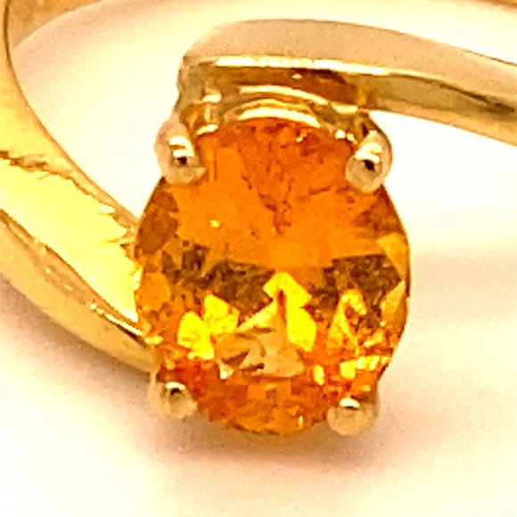Mandarin Spessartine 1.85ct Solid 18K Gold Ring - Picture 6 of 6